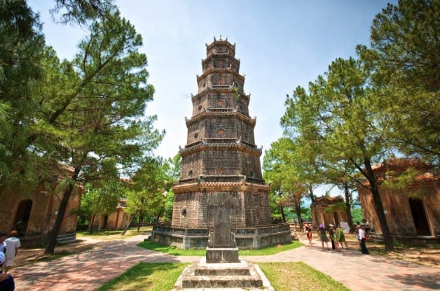 Chùa Thiên Mụ Sông Hương